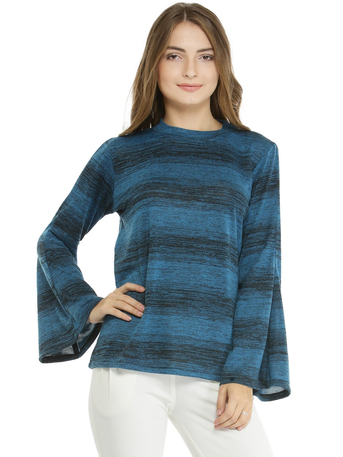 Stradda Womens Huge Bell Sleeves Sweater