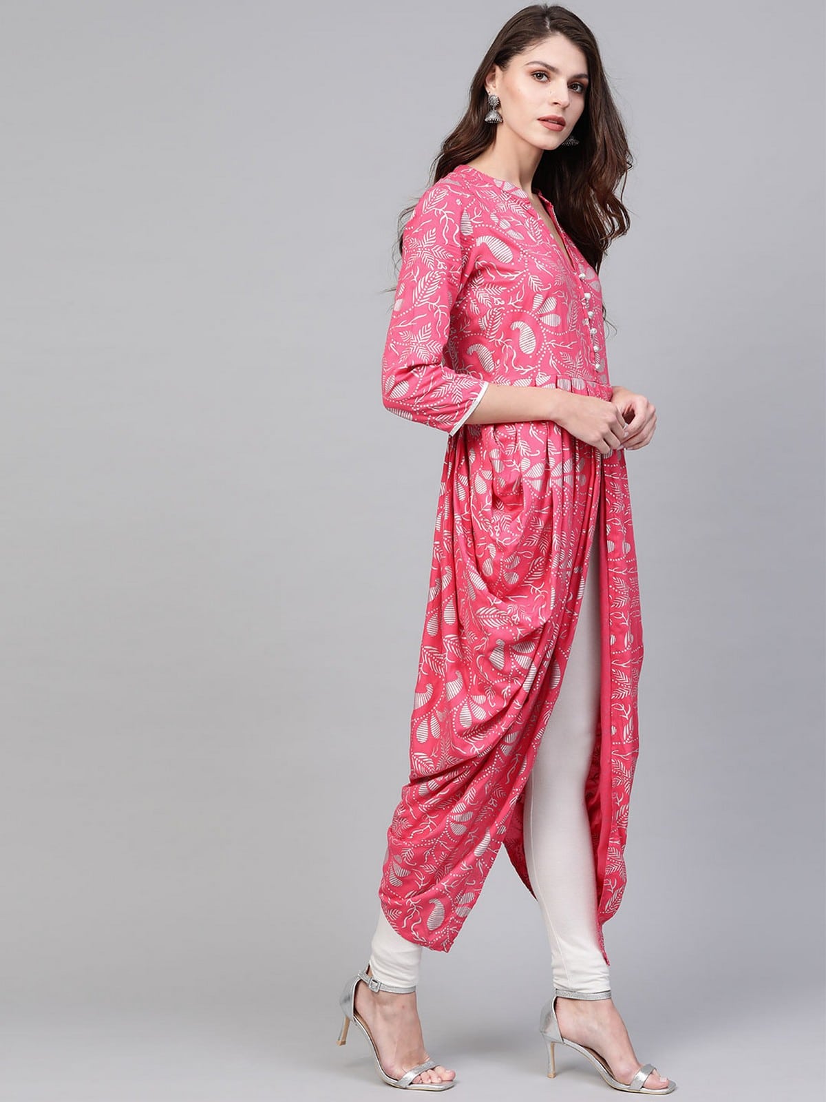 Stradda Womens Foil Printed Cowl Kurta